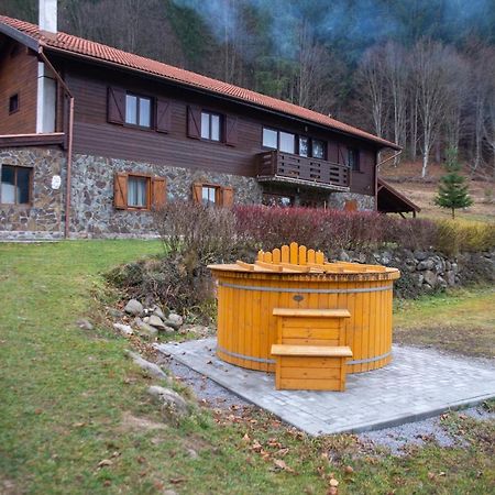 3A Guest House Sicasău Esterno foto