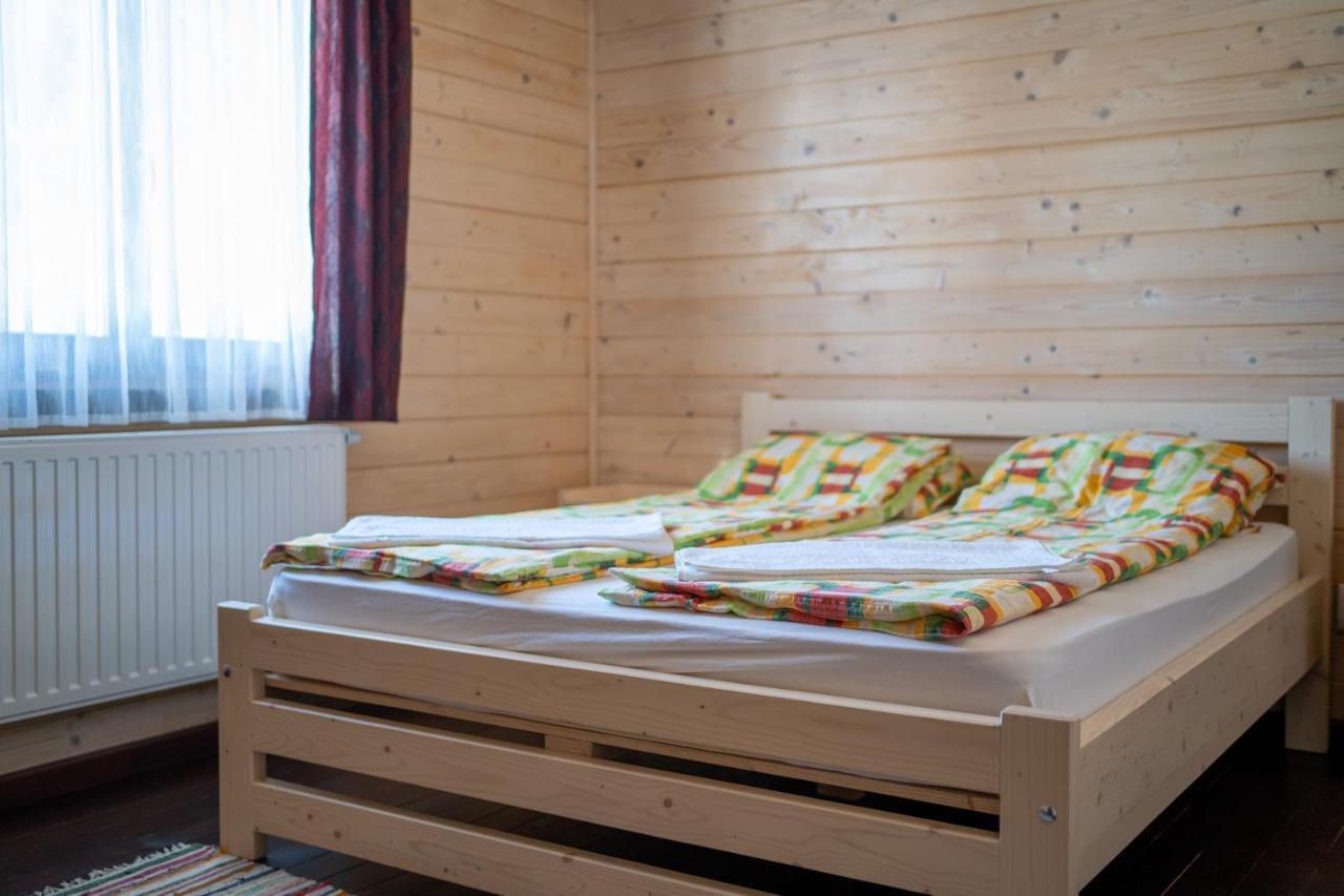 3A Guest House Sicasău Esterno foto