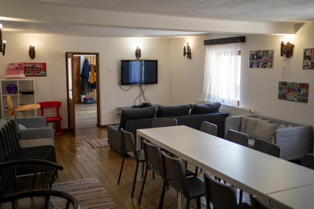 3A Guest House Sicasău Esterno foto
