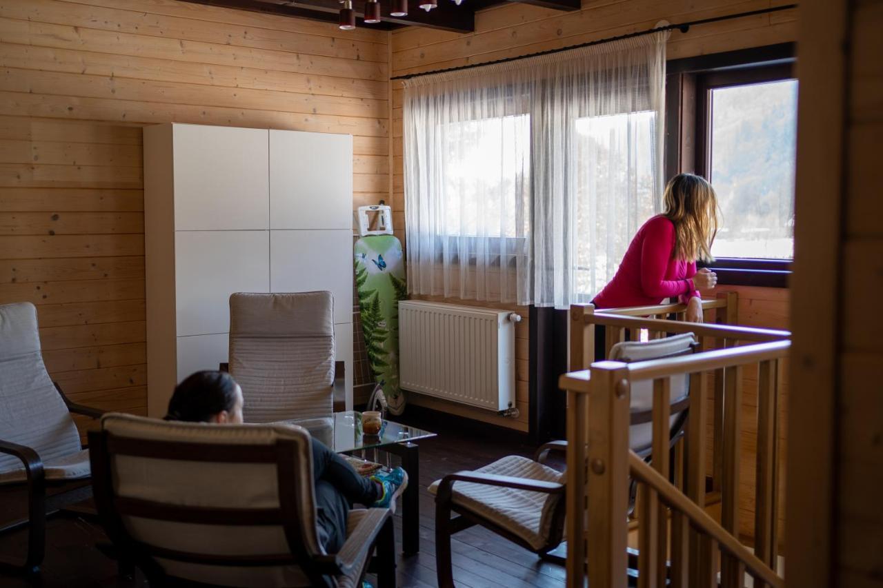 3A Guest House Sicasău Esterno foto
