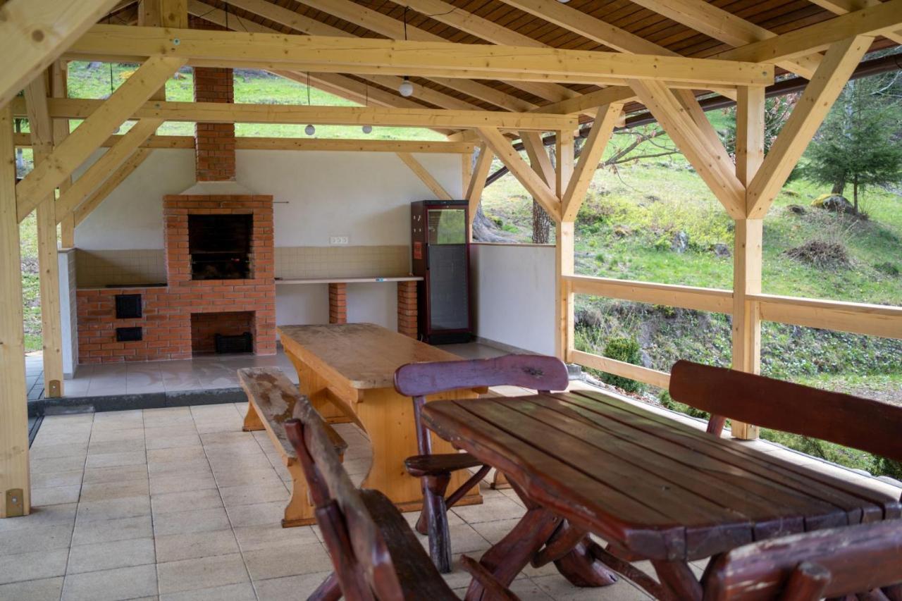 3A Guest House Sicasău Esterno foto