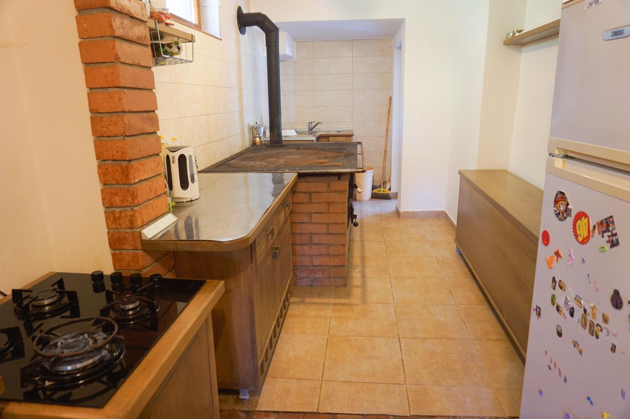 3A Guest House Sicasău Esterno foto