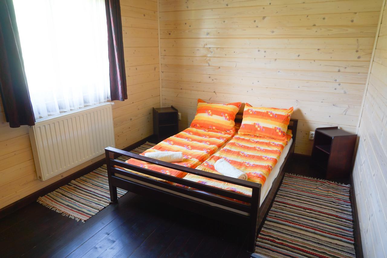 3A Guest House Sicasău Esterno foto